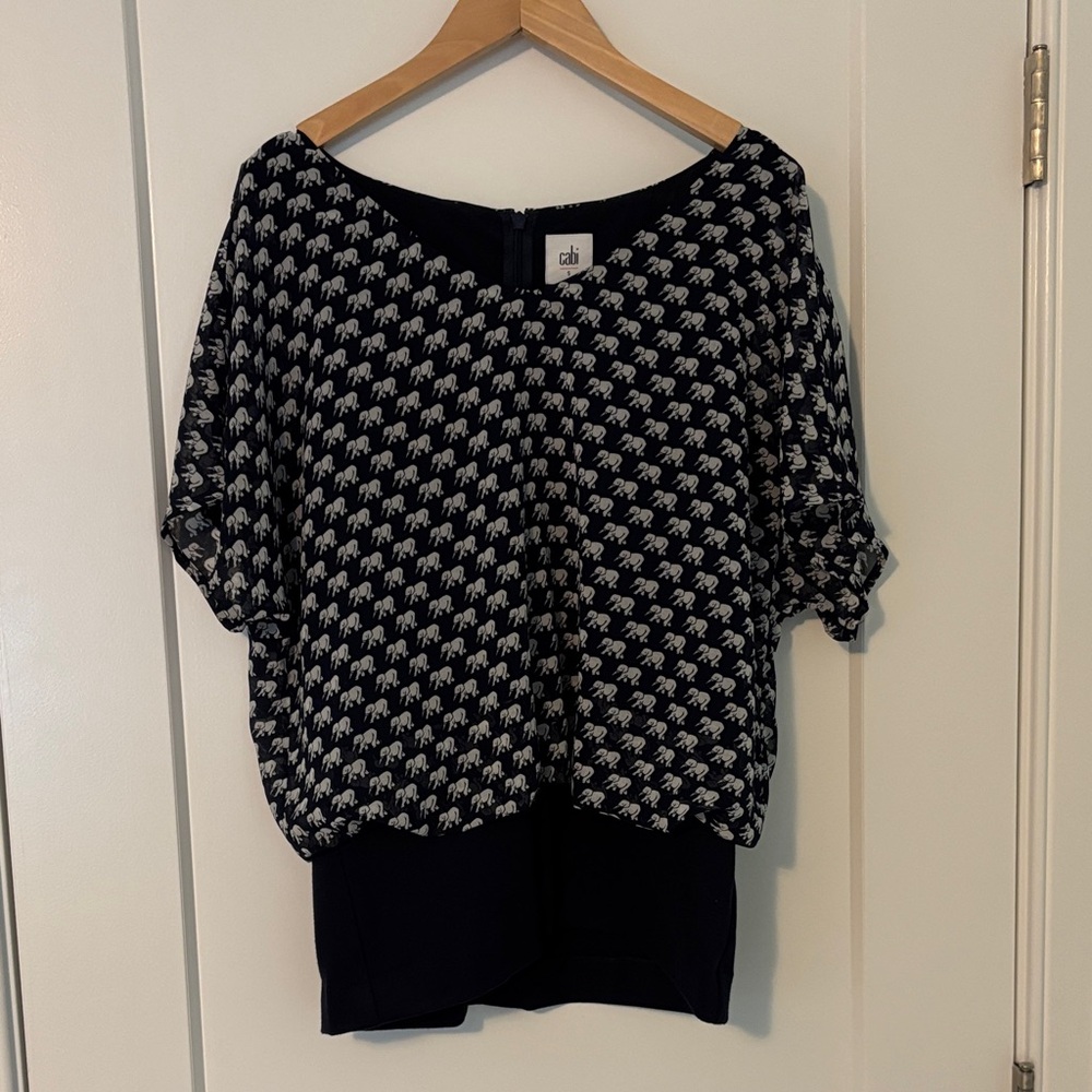 CAbi Navy & White Elephant-Print Indulgence Top, Size S
